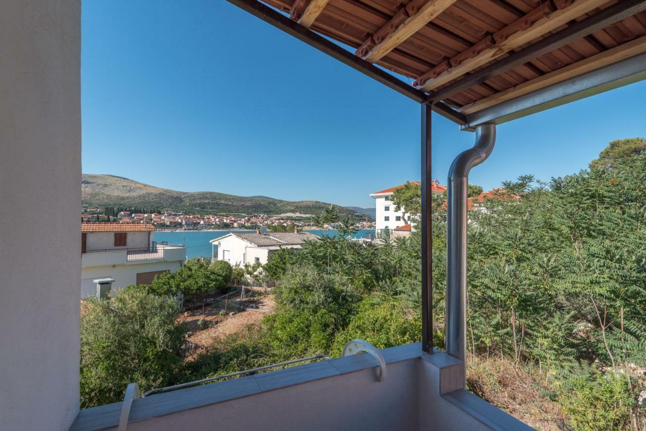 Studio Apartment Coce Trogir Exteriör bild